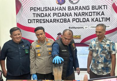 Polda Kaltim Tegaskan Komitmen Berantas Narkotika, Musnahkan Puluhan Butir Ekstasi Polda Kaltim Tegaskan Komitmen Berantas Narkotika, Musnahkan Puluhan Butir Ekstasi