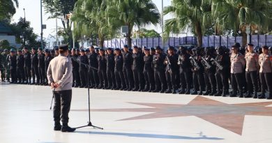 Polda Kaltim Siagakan Brimob, Apel Gabungan Pengamanan Aksi Unjuk Rasa di Kantor Gubernur Berjalan Tertib