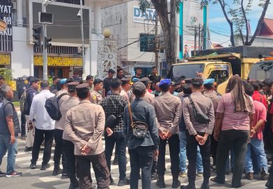 Kawal Demo Sopir Truk Tuntut Solar, Kapolresta Balikpapan: Sampaikan Pendapat Jangan Ganggu Warga
