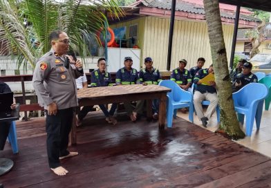 Mitigasi Peredaran Narkoba, Polsek Pelabuhan Semayang Sosialisasi Bahaya Narkotika ke Buruh TKBM KSS