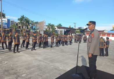 Olahraga Pagi Jajaran Polresta Balikpapan Perkuat Komunikasi Kamtibmas dengan Masyarakat
