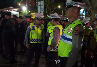 Jajaran Polresta Gelar Apel dan UKL Jelang Malam Hari Raya Idul Adha di Kota Balikpapan Jajaran Polresta Gelar Apel dan UKL Jelang Malam Hari Raya Idul Adha di Kota Balikpapan