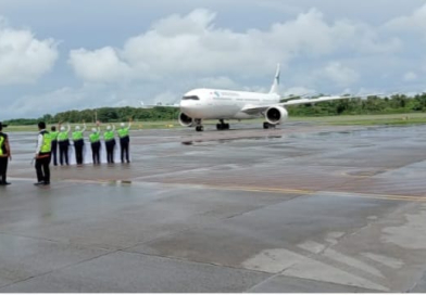 Polsek Bandara Kawal Kedatangan 356 Jemaah Haji Kloter 07 Embarkasi Balikpapan, Situasi Aman Terkendali Polsek Bandara Kawal Kedatangan 356 Jemaah Haji Kloter 07 Embarkasi Balikpapan, Situasi Aman Terkendali