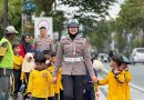 Kenalkan Tugas Polisi Sejak Dini, Ditlantas Polda Kaltim Sambut Kunjungan Siswa SD Patra Dharma 3 Balikpapan Kenalkan Tugas Polisi Sejak Dini, Ditlantas Polda Kaltim Sambut Kunjungan Siswa SD Patra Dharma 3 Balikpapan