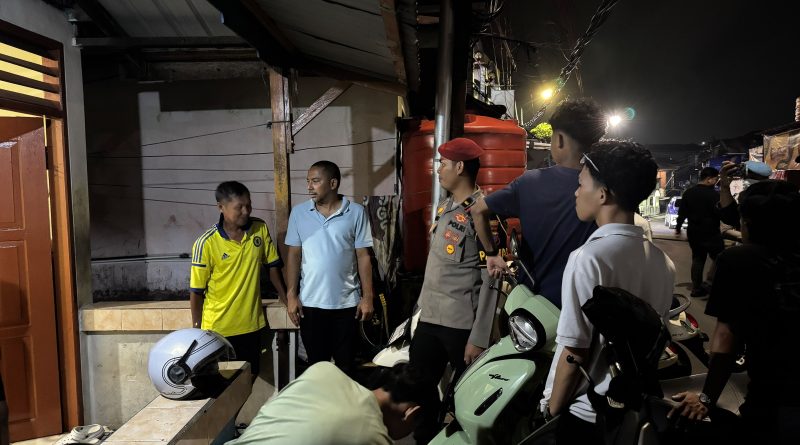 KRYD Operasi Sarang Narkoba: Polresta Balikpapan Sisir Gunung Bugis, Wujudkan Polisi Bersama Masyarakat Berantas Narkoba KRYD Operasi Sarang Narkoba: Polresta Balikpapan Sisir Gunung Bugis, Wujudkan Polisi Bersama Masyarakat Berantas Narkoba