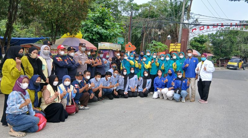 Prihatin Kualitas Udara Memburuk, Kelurahan Graha Indah Bagi 1.000 Masker Gratis ke Warga. Prihatin Kualitas Udara Memburuk, Kelurahan Graha Indah Bagi 1.000 Masker Gratis ke Warga.