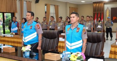 Polda Kaltim Gelar Pengambilan Sumpah dan Penandatanganan Pakta Integritas Seleksi Dikbang T.A. 2027 Polda Kaltim Gelar Pengambilan Sumpah dan Penandatanganan Pakta Integritas Seleksi Dikbang T.A. 2027
